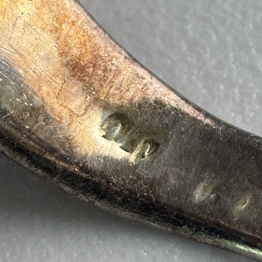 Sterling Silver Rind with MOP Inlay size 9 - Picture 10 of 12